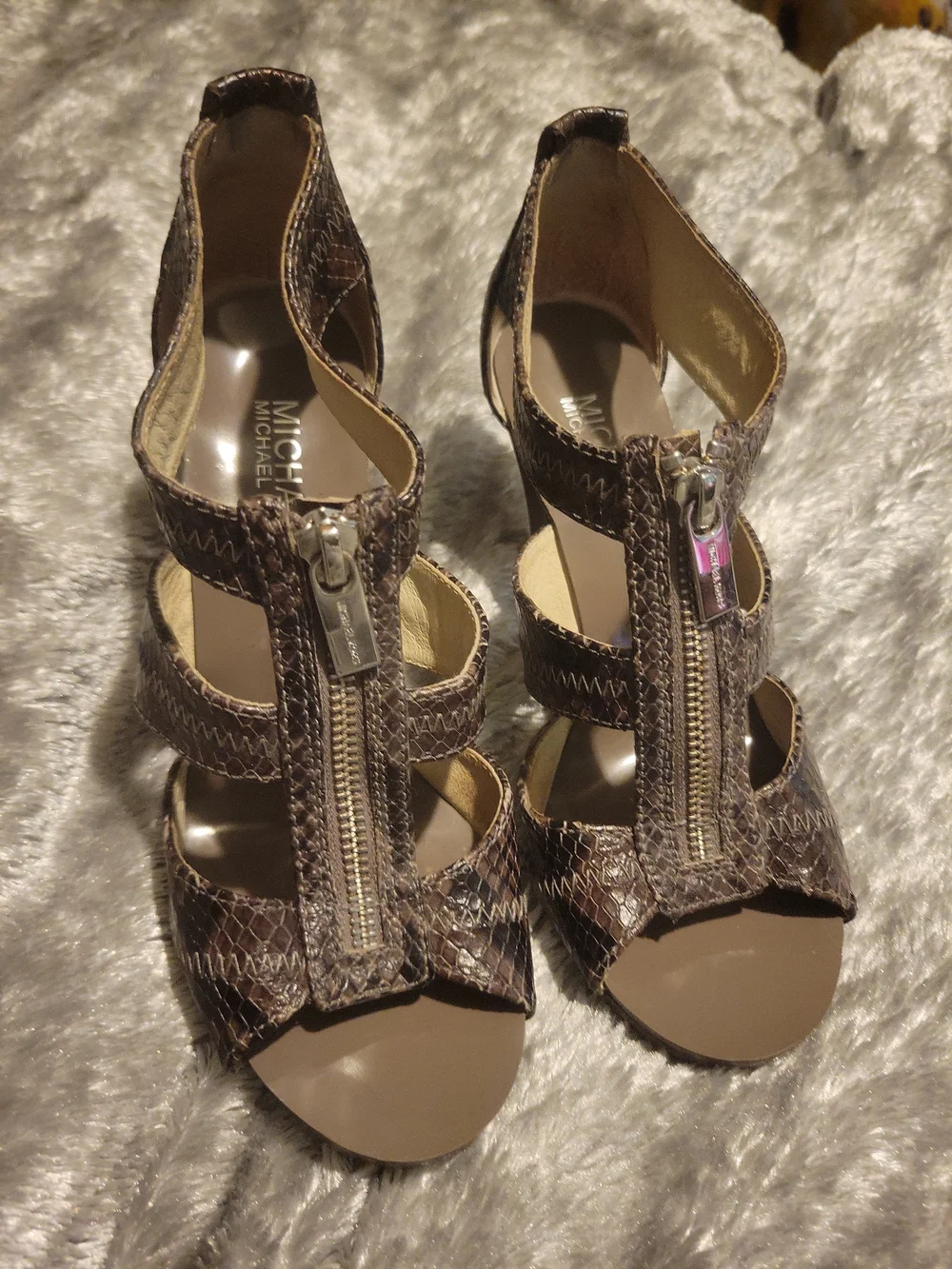 Michael Kors Heels - Picture 4 of 9